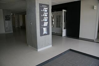 アリーナ(体育館)玄関