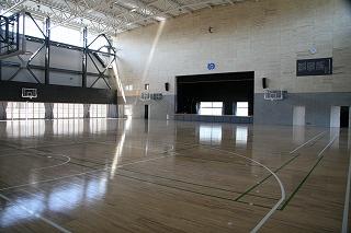 アリーナ(体育館)内部