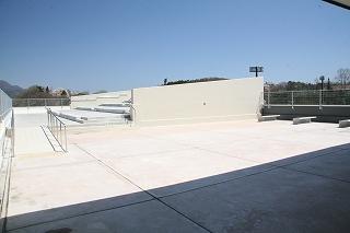 だんだんテラスと青空ひろば